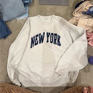 Brandy Melville White Sweatshirt